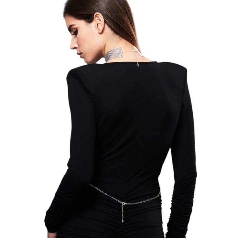 Obroża z metalowej siatki